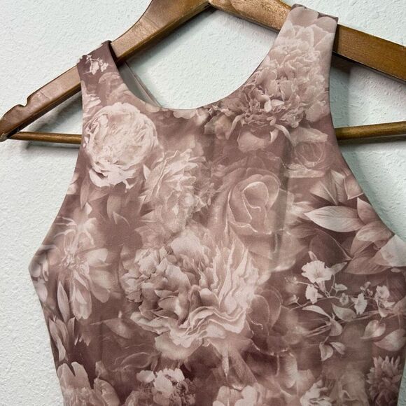 Athleta A-C Conscious Crop Top Floral Rose Print Pink Beige Size Small - Picture 2 of 11